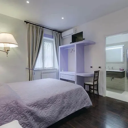 Antico Platano Bed & Breakfast 4*