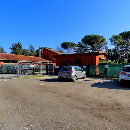 Antico Platano לינה וארוחת בוקר 4*