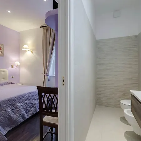 Antico Platano روما