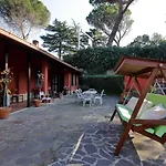 Antico Platano Bed & Breakfast 4*